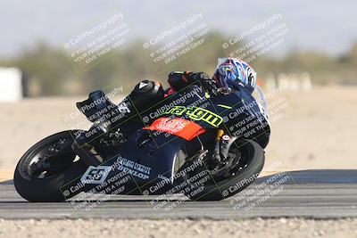 media/Oct-30-2025-Racers Edge (Thu) [[dabbdaf680]]/2-A Group/Session 2 (Turn 16)/